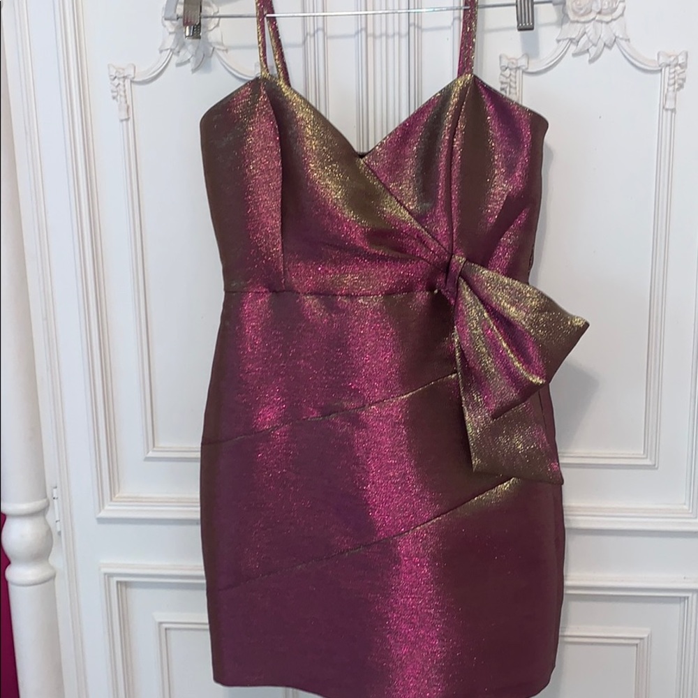 A gold and pink dress